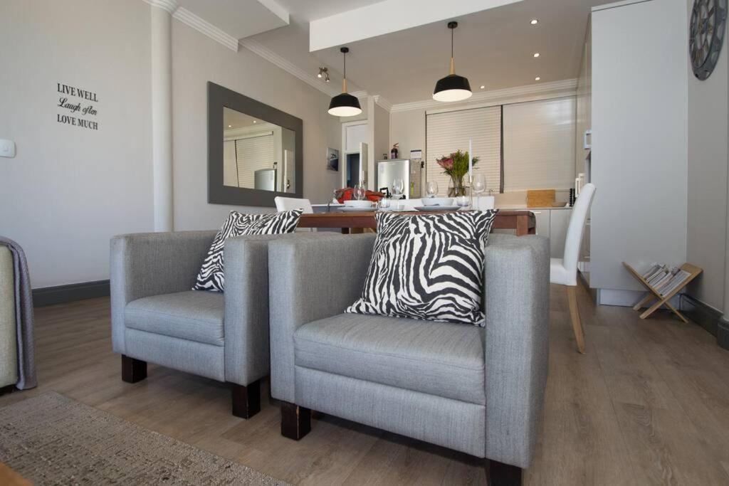 9 Church View - No Loadshedding - Homely Cape Town