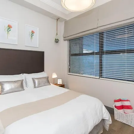 9 Church View - No Loadshedding - Homely Apartment Cape Town Exterior photo